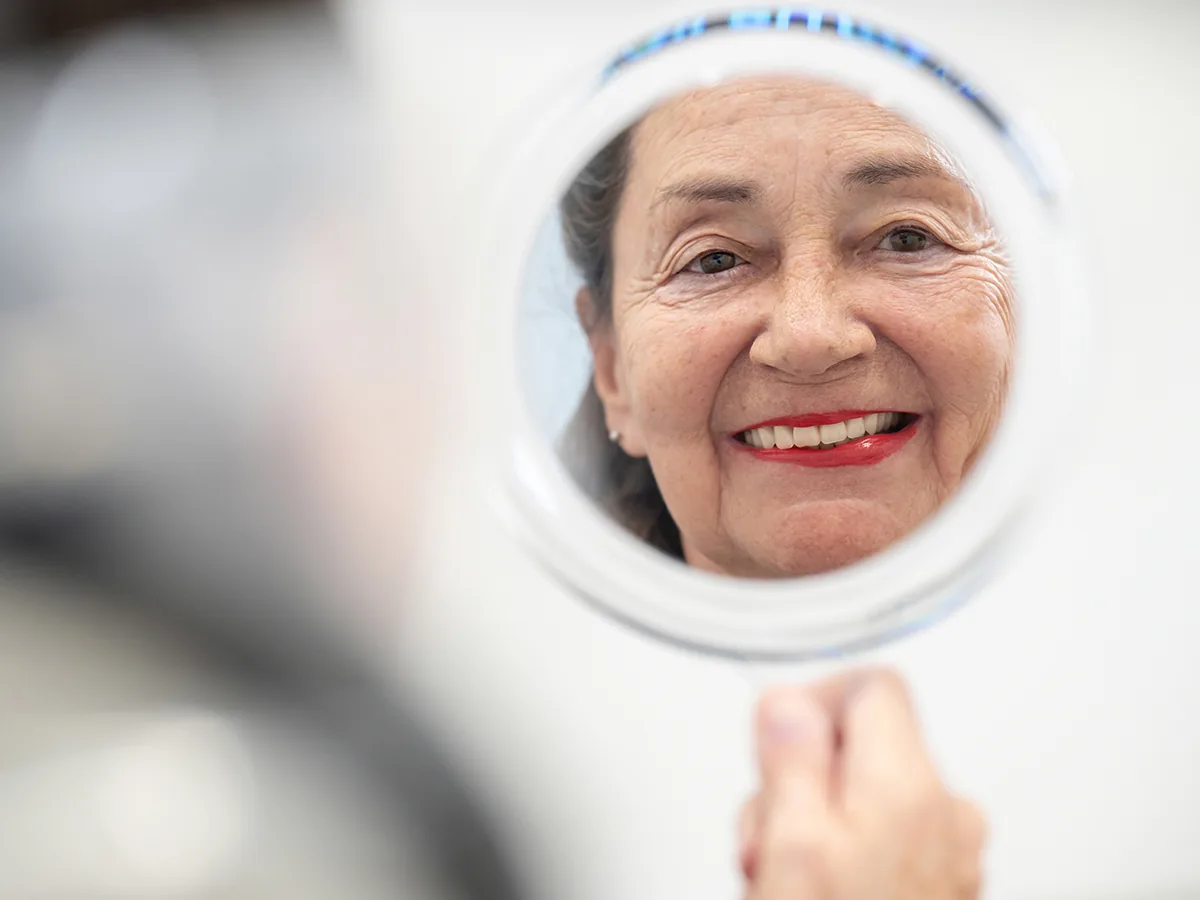 I Want Veneers for the New Year: Questions to Ask Your Dentist